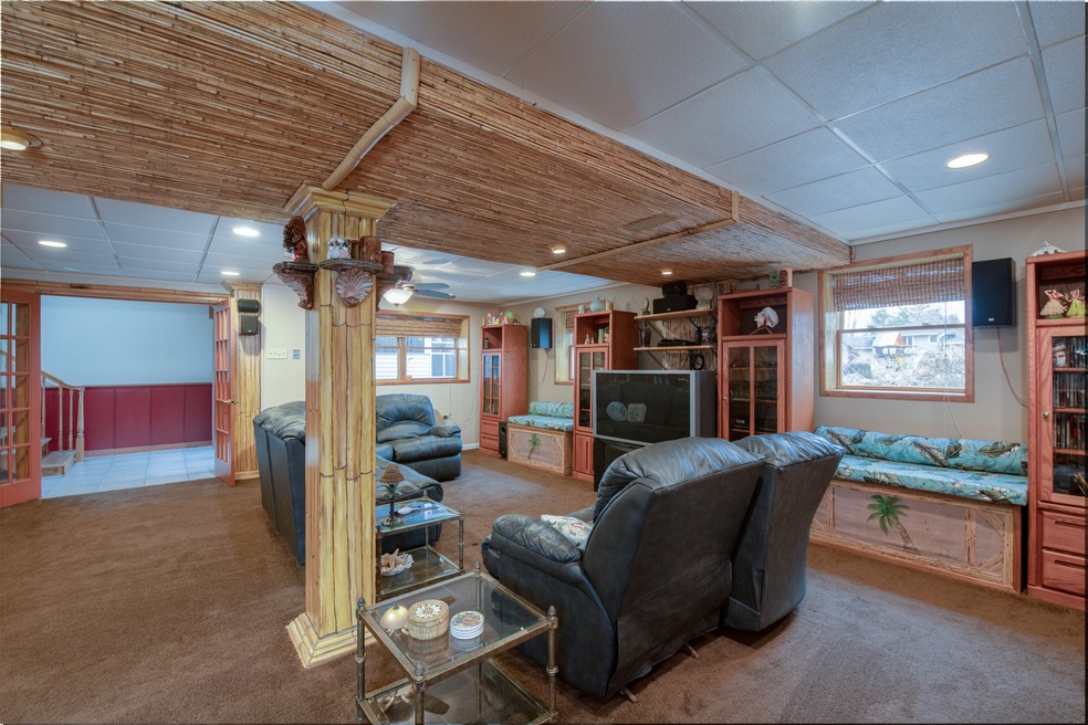 11S464 Book Rd, Naperville, IL 60564 - photo 1