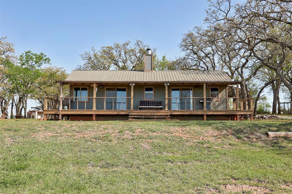 2800 Cherokee Ln, Guthrie, OK 73044 - photo 1