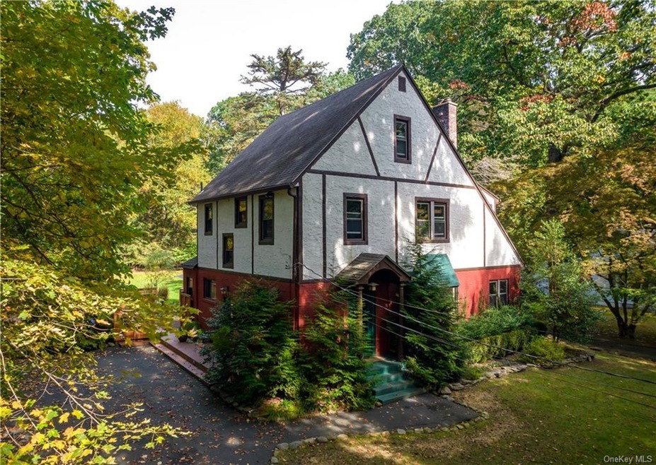 20 Gatto Ln, Pearl River, NY 10965 - photo 1