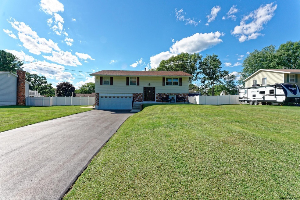 144 Horstman Dr, Schenectady, NY 12302 - photo 1