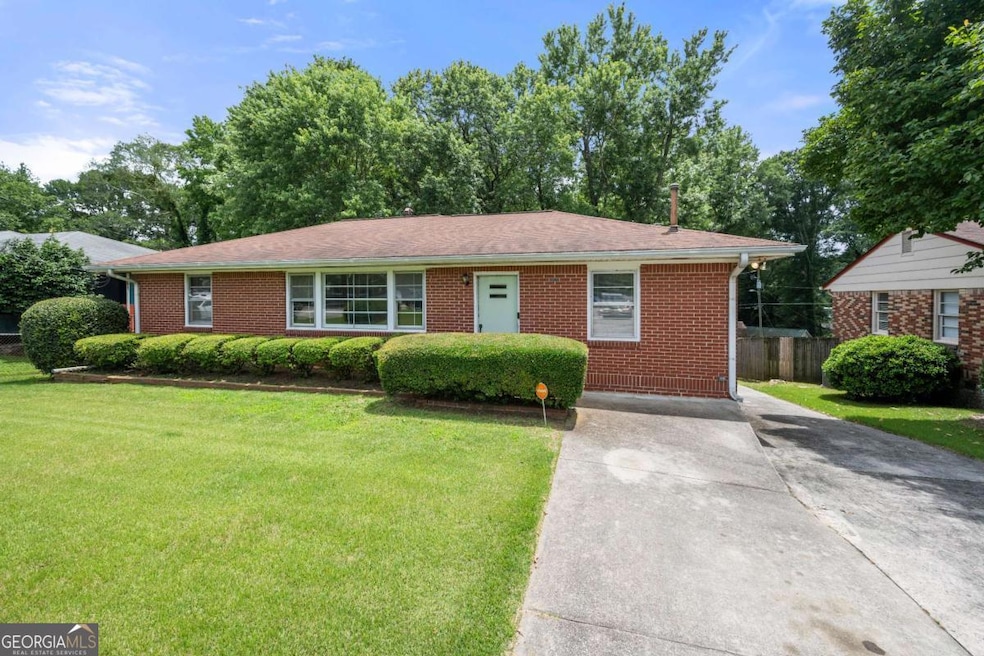 135 5th Ave, Jonesboro, GA 30236 - photo 1