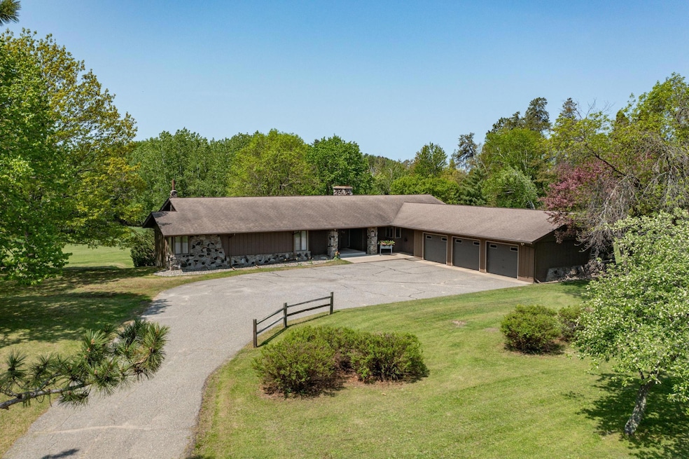 715 SW 7th Ave, Grand Rapids, MN 55744 - photo 1