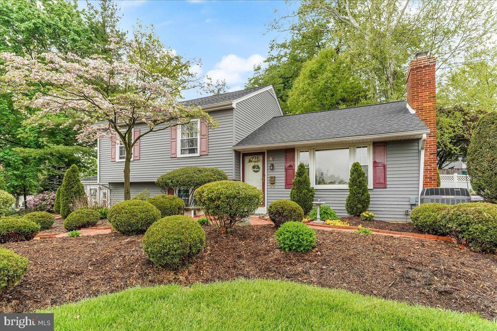 41 Dechert Rd, Conshohocken, PA 19428 - photo 1