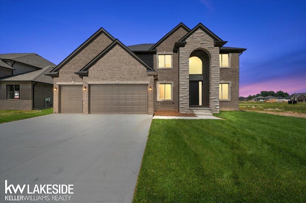 24165 Tullymore Dr, Macomb, MI 48042 - photo 1