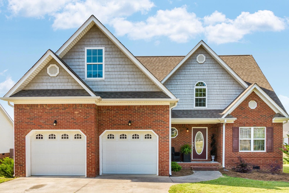 135 Big Creek Ln 001