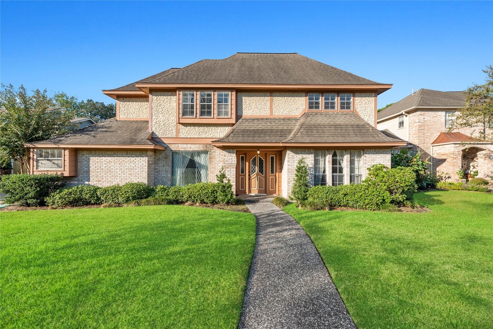 Welcome home to 16627 Aldenham Place in the Wimble