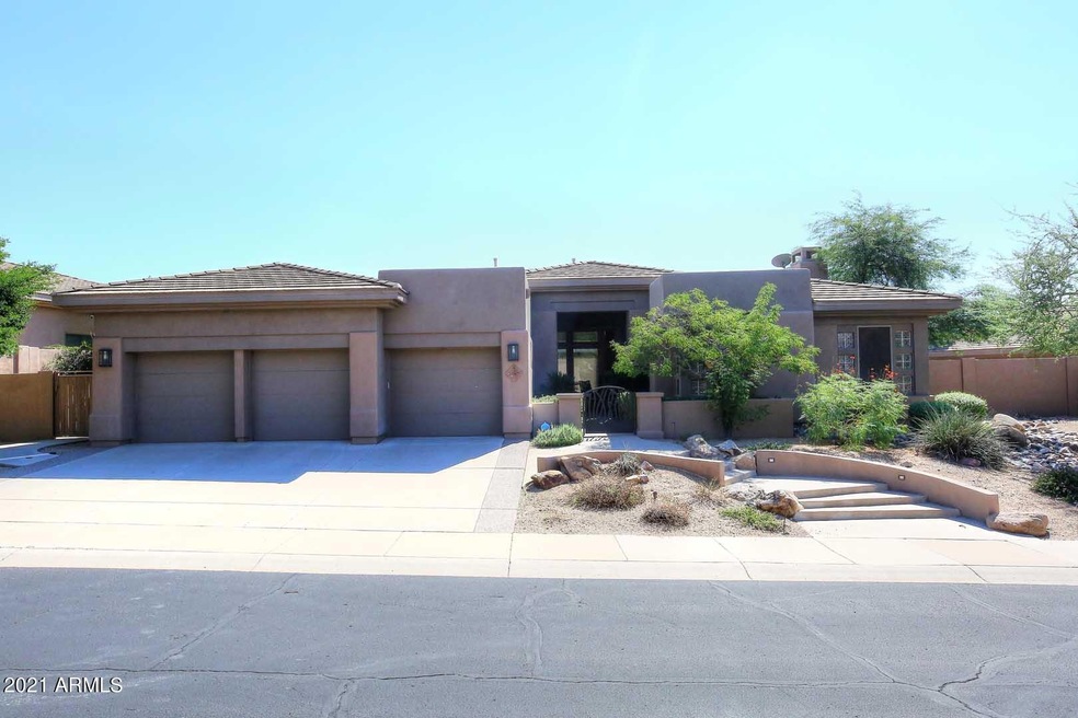11047 E Verbena Ln, Scottsdale, AZ 85255 - photo 1