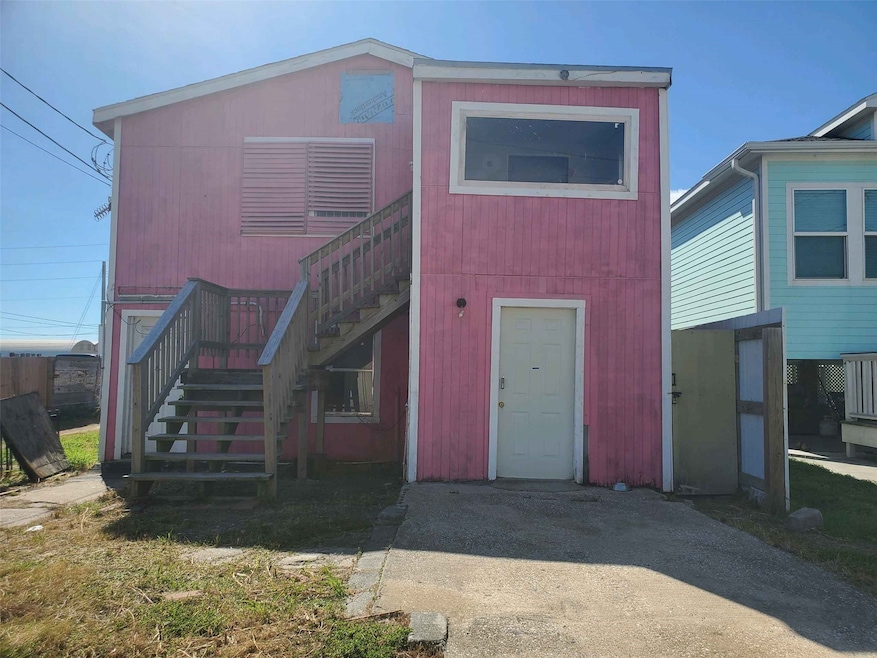511 43rd St, Galveston, TX 77550 - photo 1
