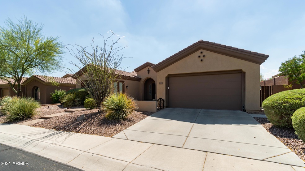 43106 North Bent Creek Way-1