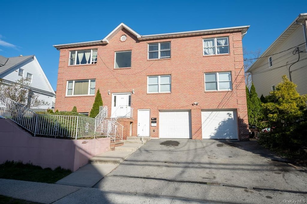 434 Palisade Ave, Yonkers, NY 10703 - photo 1