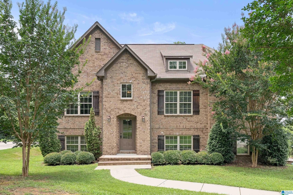 207 Grande View Pkwy, Alabaster, AL 35114 - photo 1