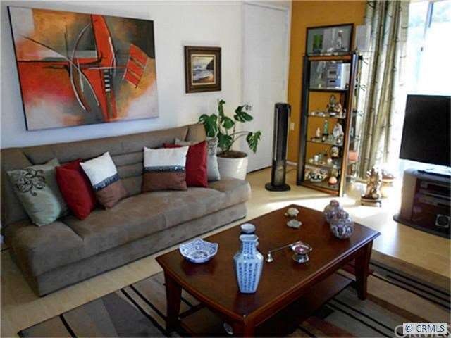 Spacious Living Room