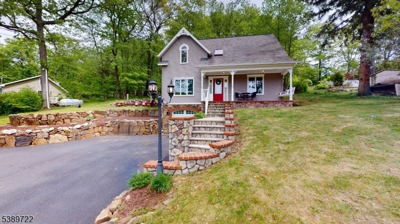 56 Minnisink Rd, Lake Hopatcong, NJ 07849 - photo 1