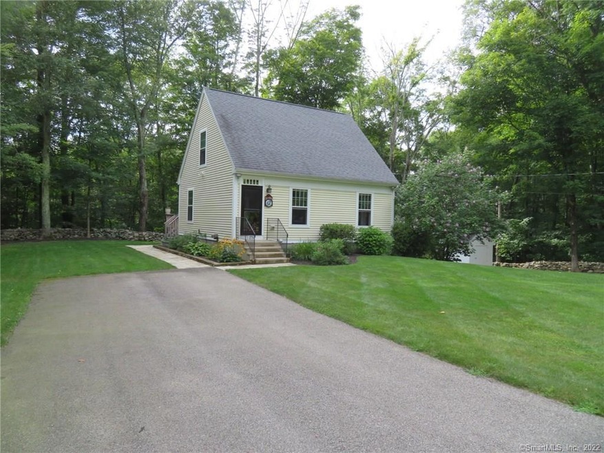 276 Prospect St, Woodstock, CT 06281 - photo 1