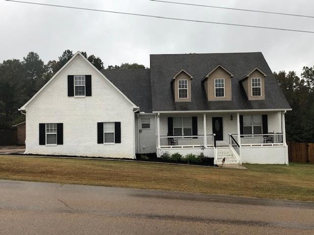 327 Lakes Dr N, Oxford, MS 38655 - photo 1