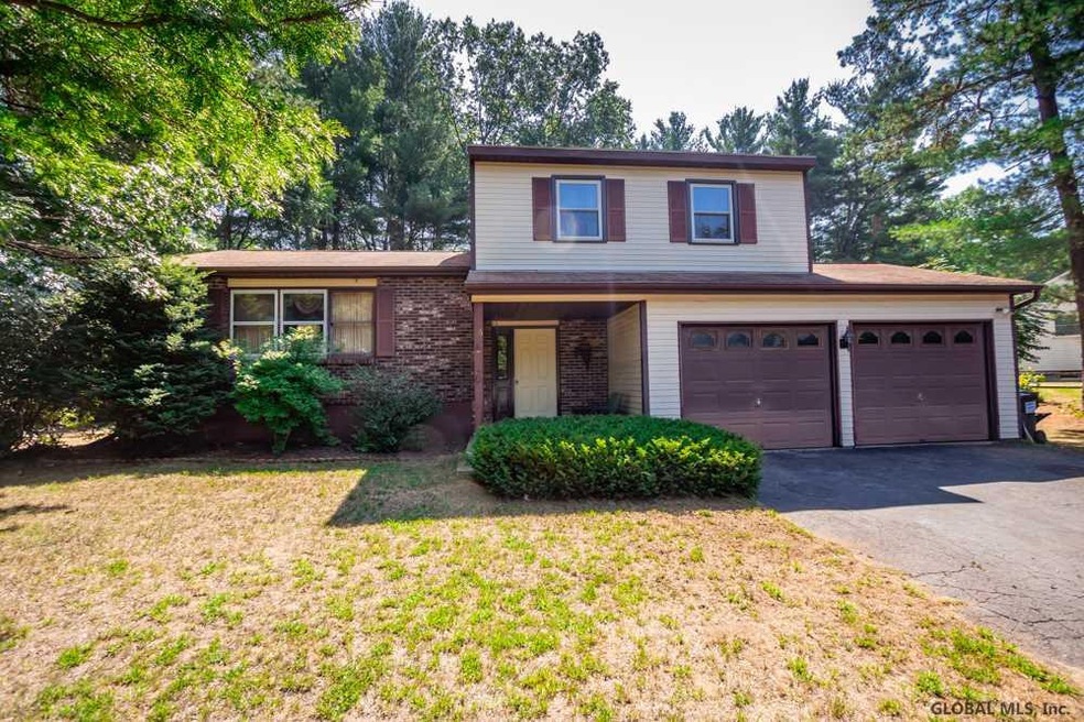 26 Rip van Ln, Ballston Spa, NY 12020 - photo 1