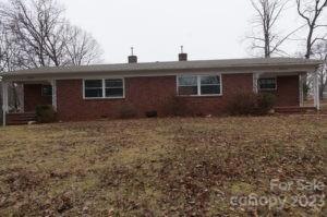 2324 & 2328 5th Ave, Hickory, NC 28602 - photo 1