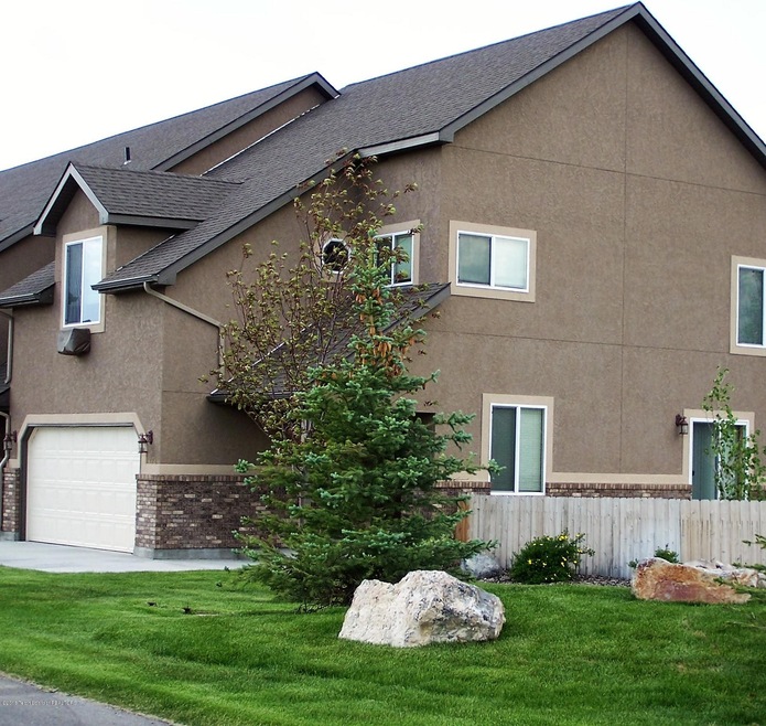 Valley Centre Townhomes 003 (2)