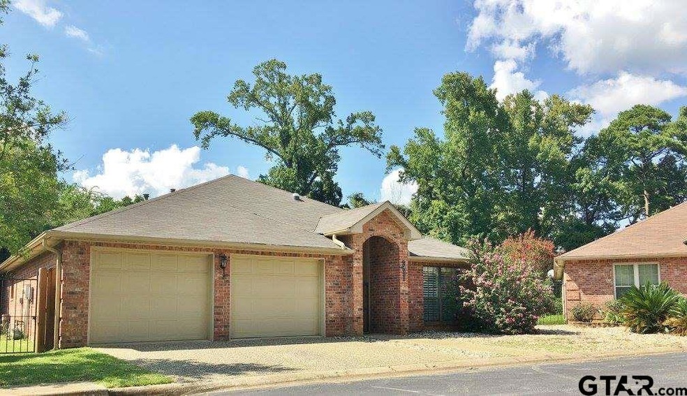 321 321 Amberwood Cir, Tyler, TX 75701 - photo 1