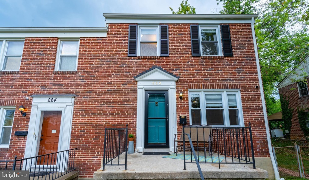 222 Medwick Garth E, Baltimore, MD 21228 - photo 1
