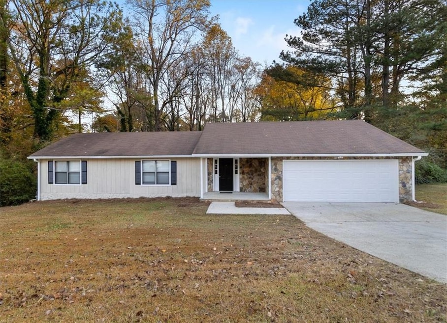 1786 Dunbarton Dr, Lithonia, GA 30058 - photo 1