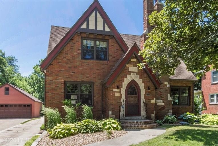 4228 Adams Ave, Des Moines, IA 50310 - photo 1