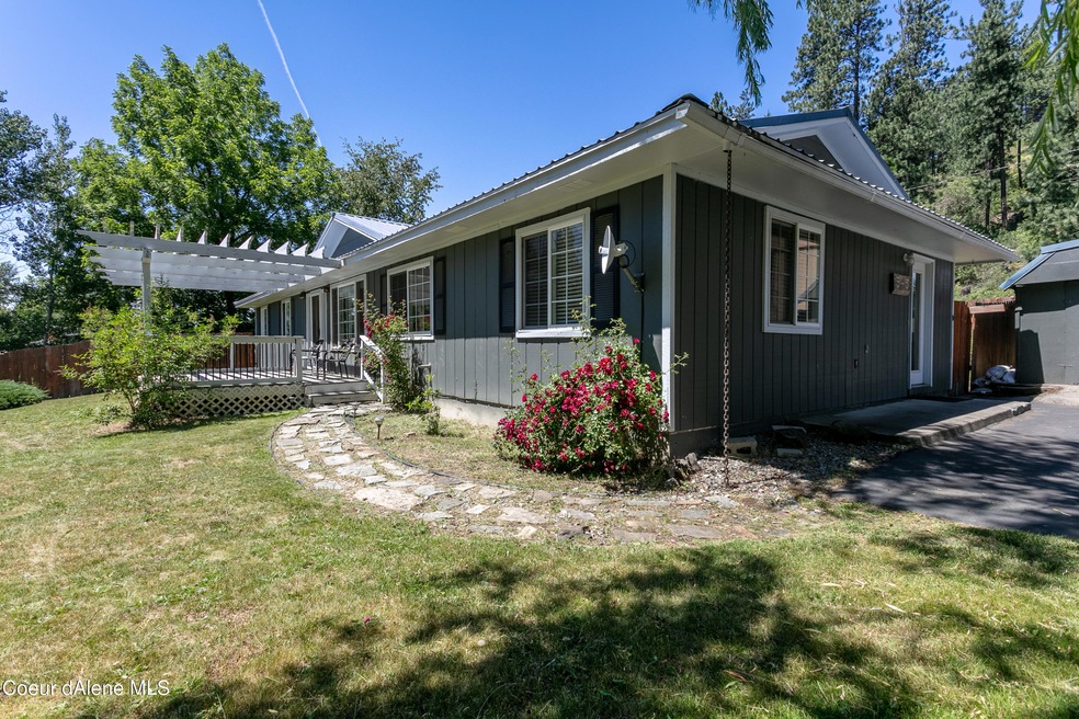 545 Sunset Terrace, Harrison, ID 83833 - photo 1