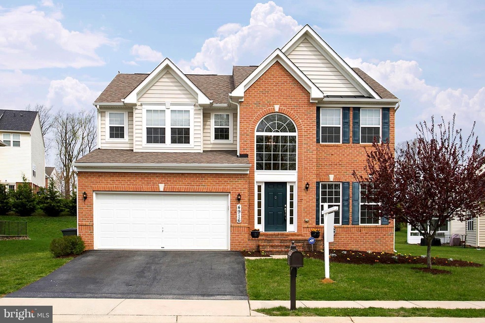 4916 Pale Morning Dun Rd, Elkridge, MD 21075 - photo 1