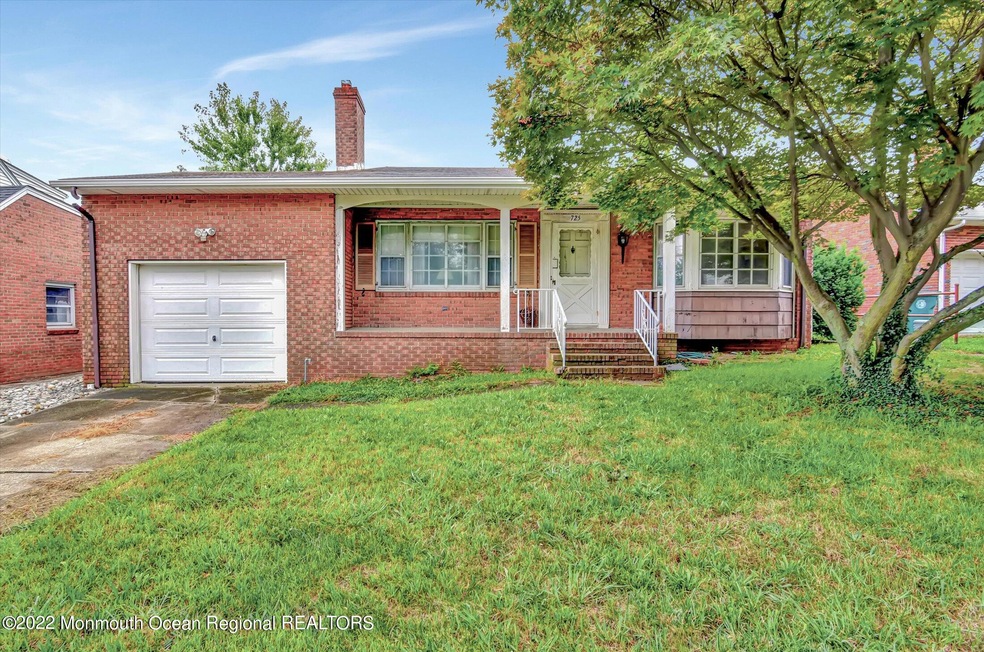 Sold $370,000 • Co-Listing Agent