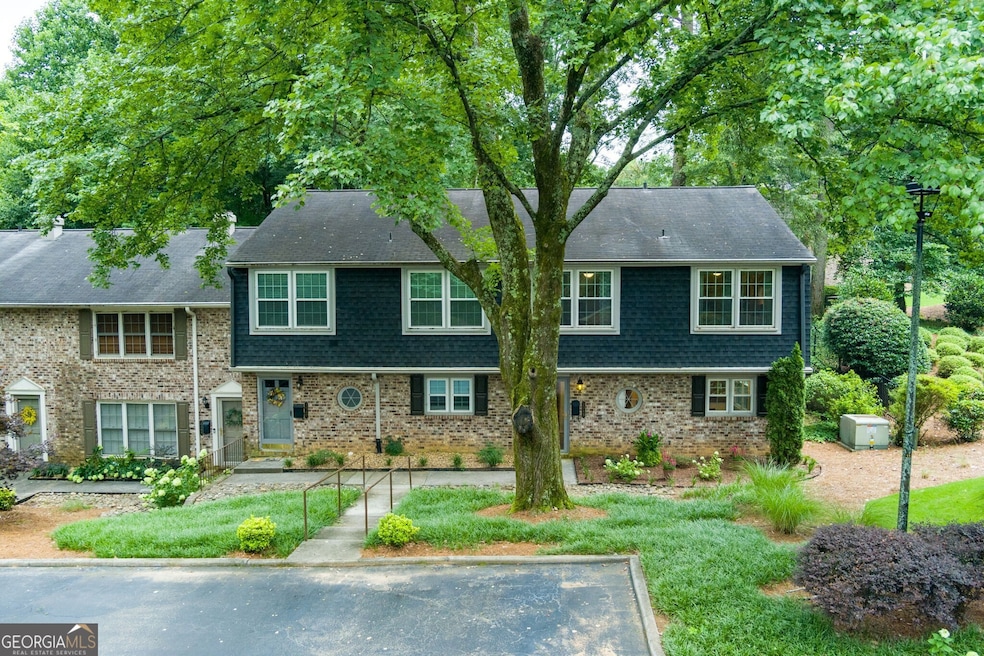 Sold $325,000 • Co-Listing Agent