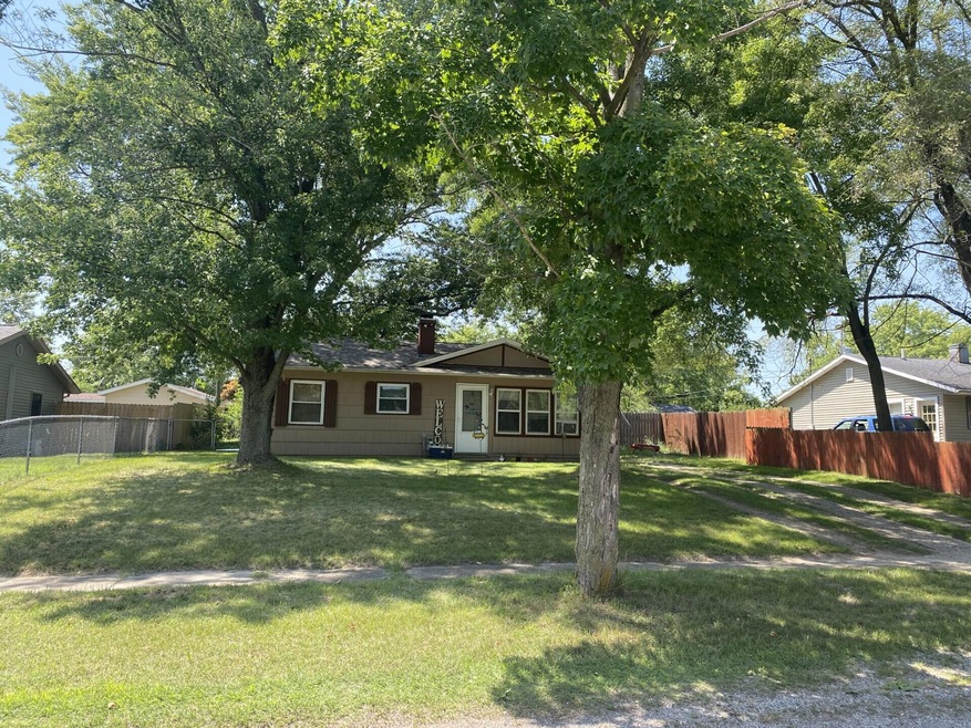 2416 S 16th