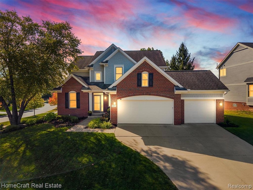 For Sale $659,900 • Co-Listing Agent