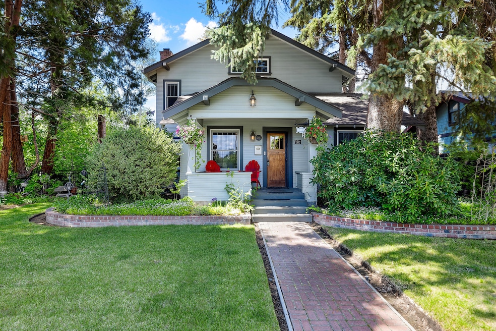 305 NW Columbia St, Bend, OR 97701 - photo 1