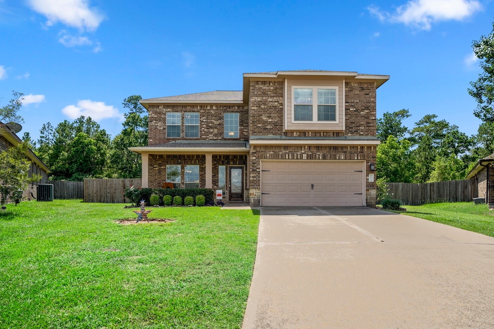 111 Cobblestone Ct, Magnolia, TX 77354 - photo 1