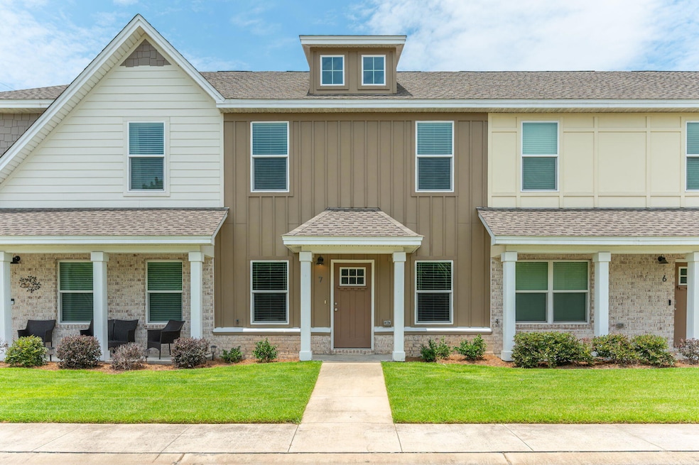 400 Mattie M Kelly Blvd unit 7, Destin, FL 32541 - photo 1