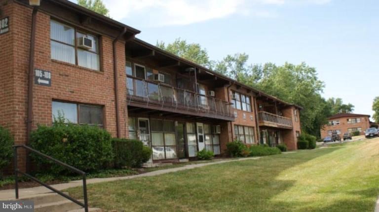 7302 18th Ave unit 205, Hyattsville, MD 20783 - photo 1