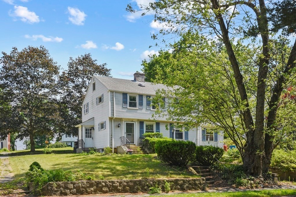 192 Lovell St, Worcester, MA 01603 - photo 1