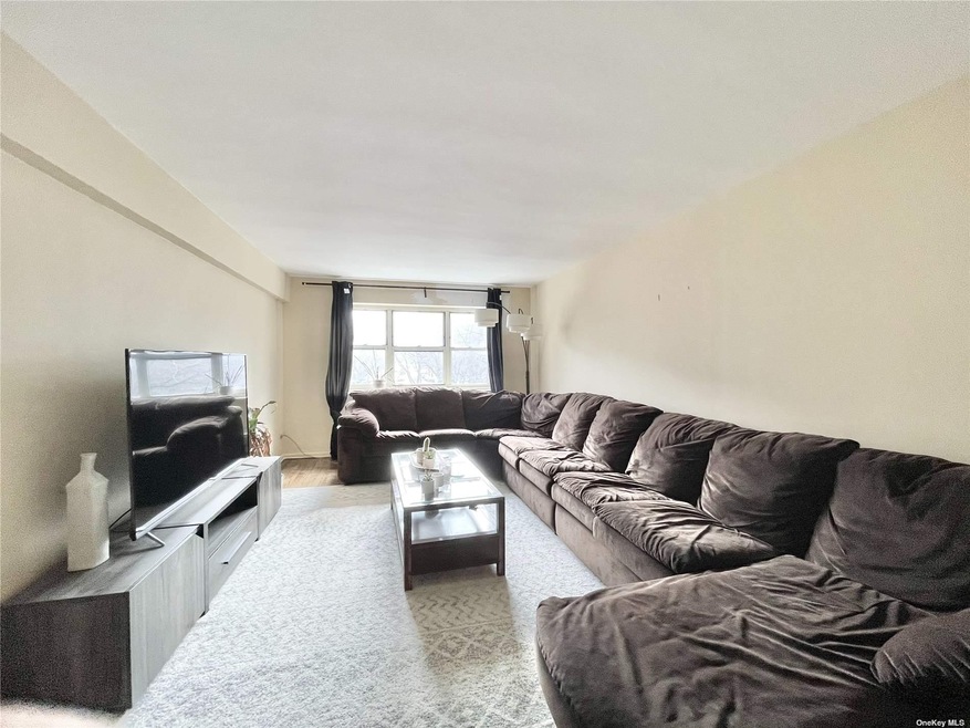 2930 138th St unit 2D, Flushing, NY 11354 - photo 1