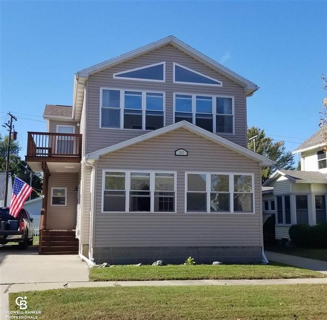 2903 Omar St, Port Huron, MI 48060 - photo 1