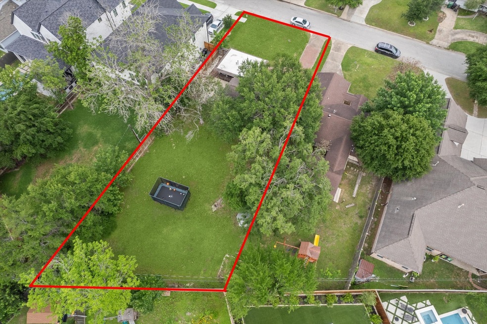 1111 Wakefield Dr, Houston, TX 77018 - photo 1