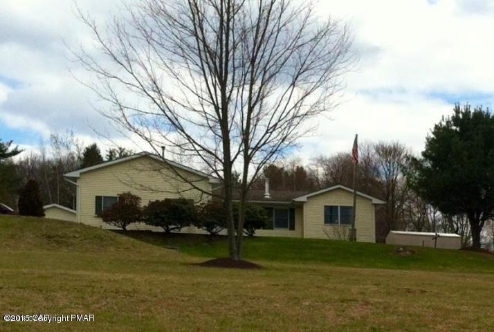 714 Getz Dawl Rd, Palmerton, PA 18071 - photo 1