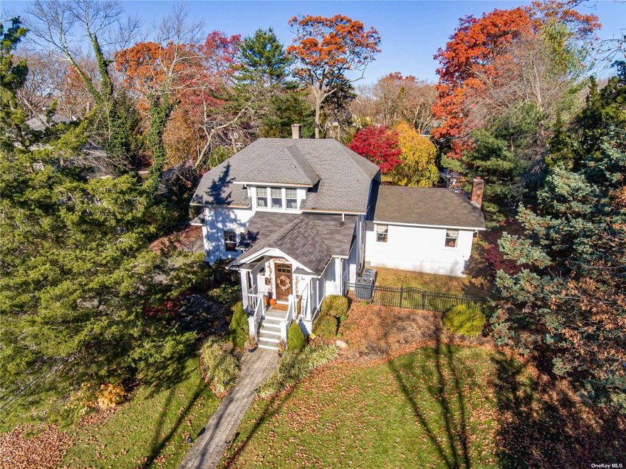 Sold $708,000 • Co-Listing Agent