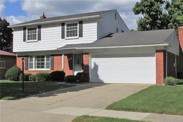 Welcome to 32416 Barkley Street