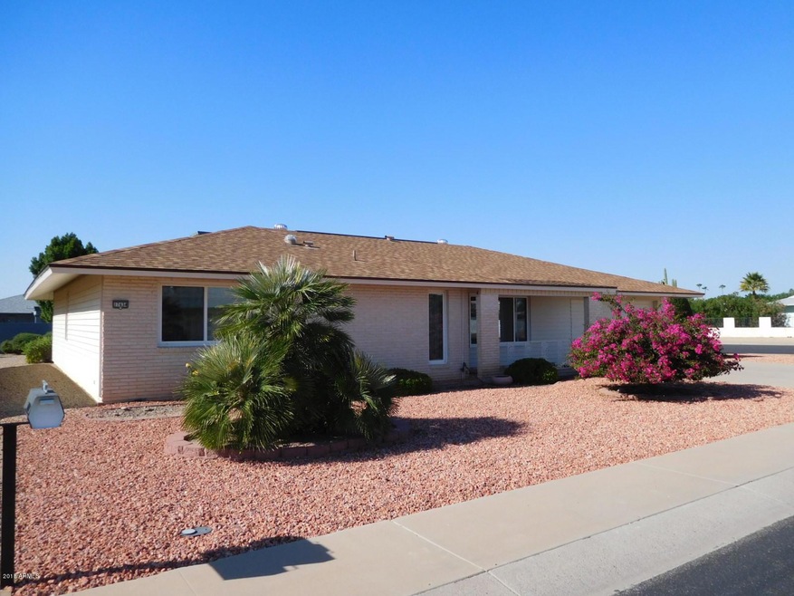 17434 N Cottonwood Dr, Sun City, AZ 85373 - photo 1