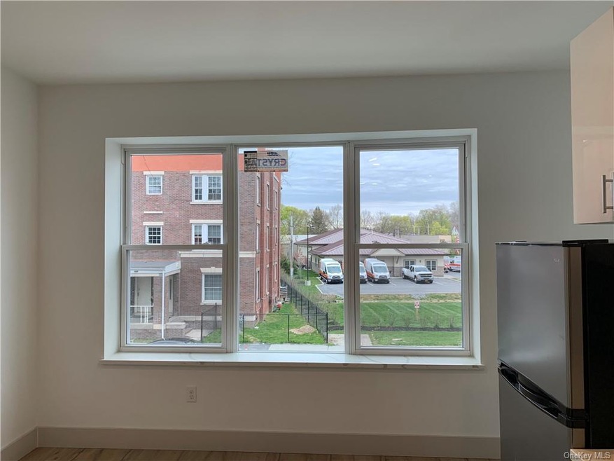 558 Main St unit 564 2B, Poughkeepsie, NY 12601 - photo 1