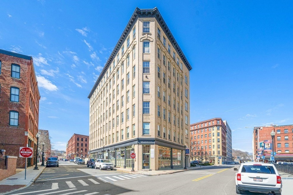 21 Wingate St unit 705, Haverhill, MA 01832 - photo 1