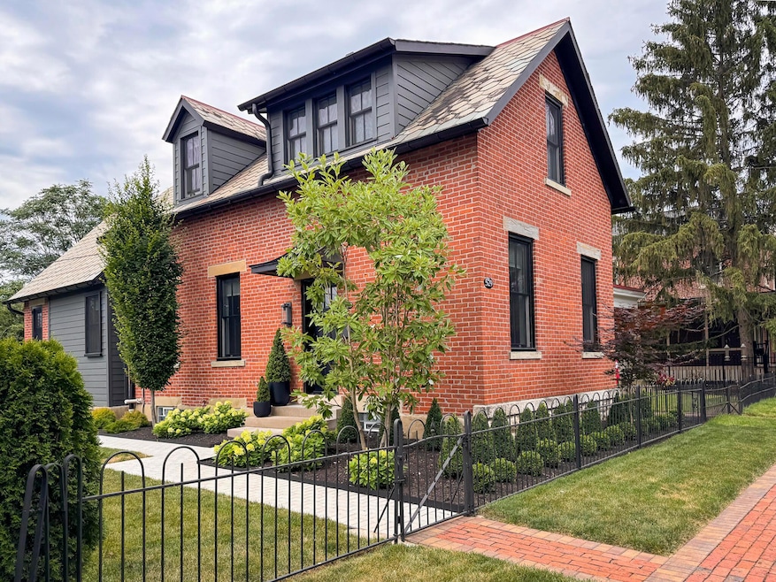 529 E Sycamore St, Columbus, OH 43206 - photo 1