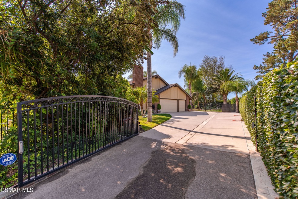 2068 Mccrea Rd, Thousand Oaks, CA 91362 - photo 1