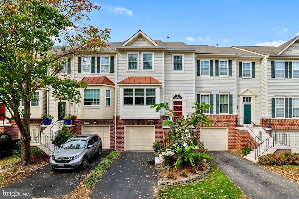 13026 Cobble Ln, Clifton, VA 20124 - photo 1