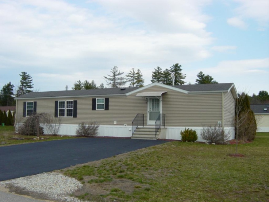 10 Elm St, Epsom, NH 03234 - photo 1